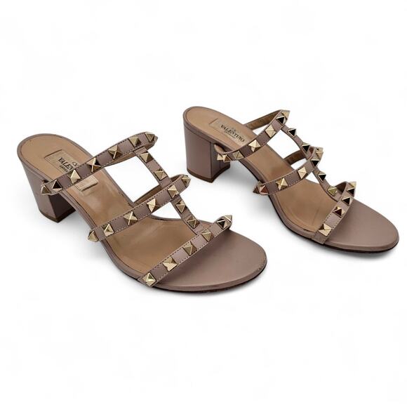 Valentino Garavani Rockstud Cage Heel Sandal Beige Tan Leather Size 37.5 US 7.5 - Picture 1 of 11